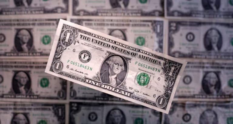 Dólar americano se recupera após corte de juros do Fed não atender às expectativas agressivas de política monetária moderada